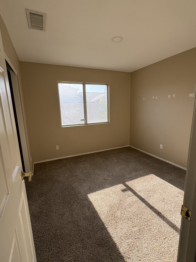Building Photo - 8456 W Cherry Hills Dr