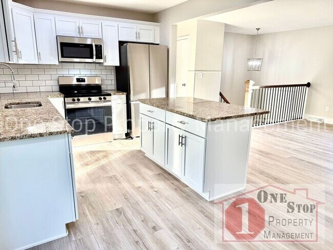 Building Photo - 4-Bedroom, 2.5-Bathroom home in Independence
