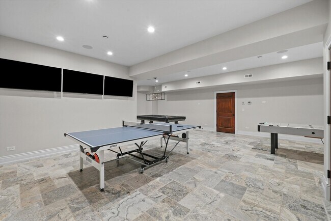 Building Photo - 6403 S Garfield St