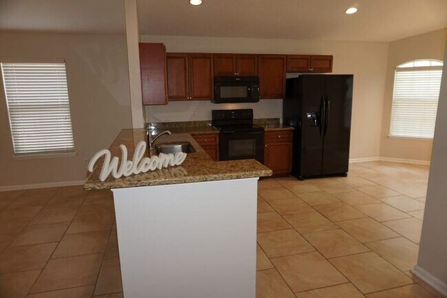 Building Photo - Julington Creek home with pool