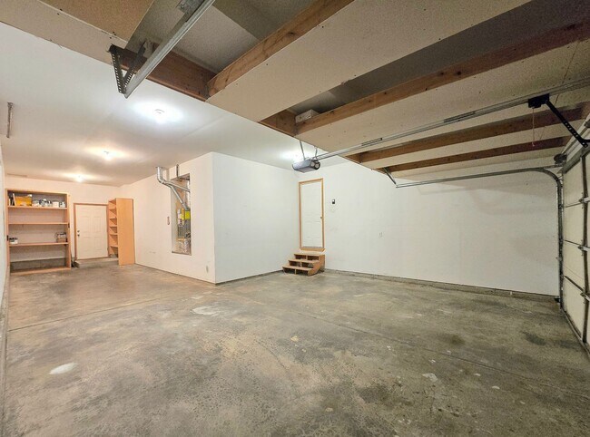 Building Photo - 12013 1st Pl SE