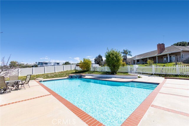 Building Photo - 38900 Ave Arriba