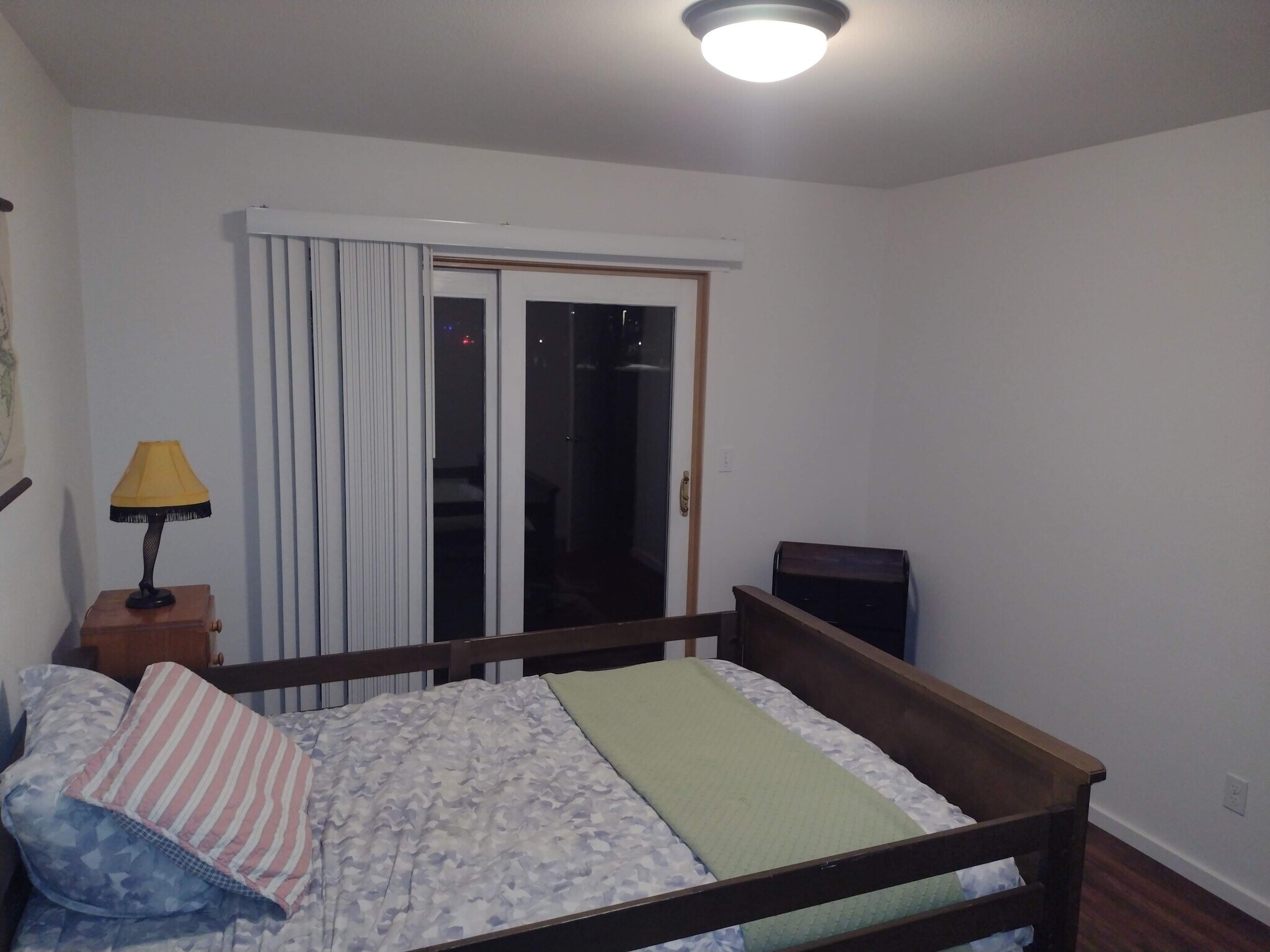 Office converted into bedroom - 1005 Woodland Dr