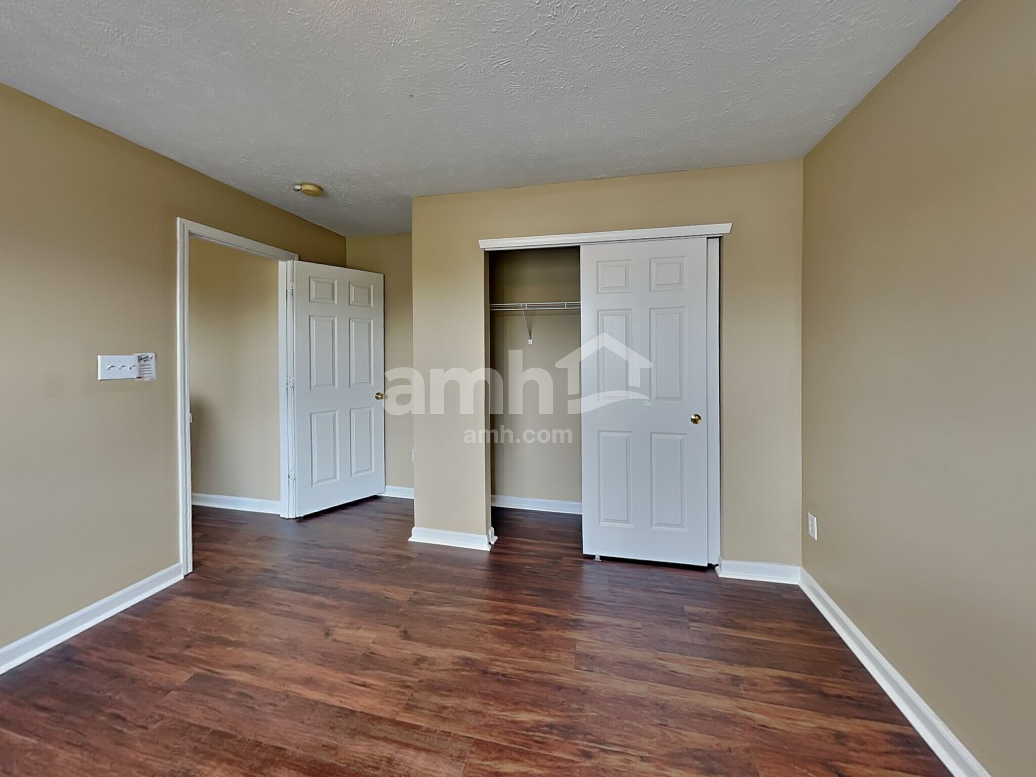 Building Photo - 6770 W Denton Dr