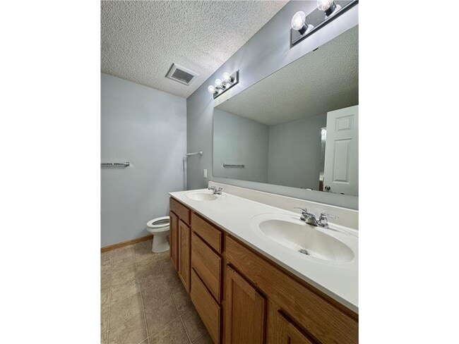 Building Photo - 3429 125th Dr NE