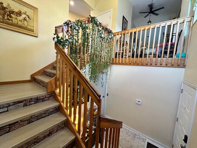 Building Photo - 7348 Lake Meadow Way