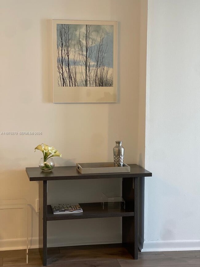 Building Photo - 770 Claughton Island Dr