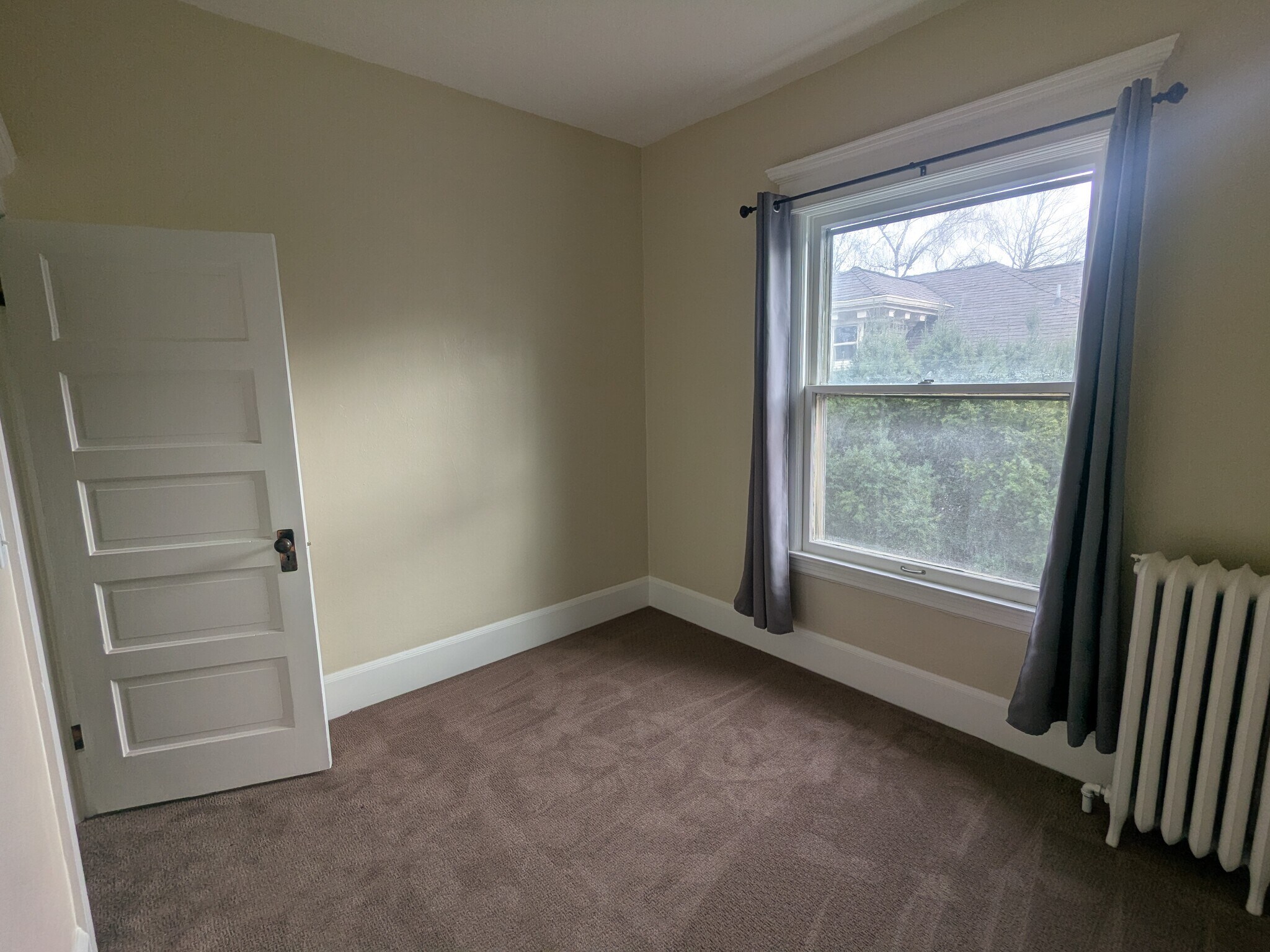 Bedroom - 1435 SW Harrison St