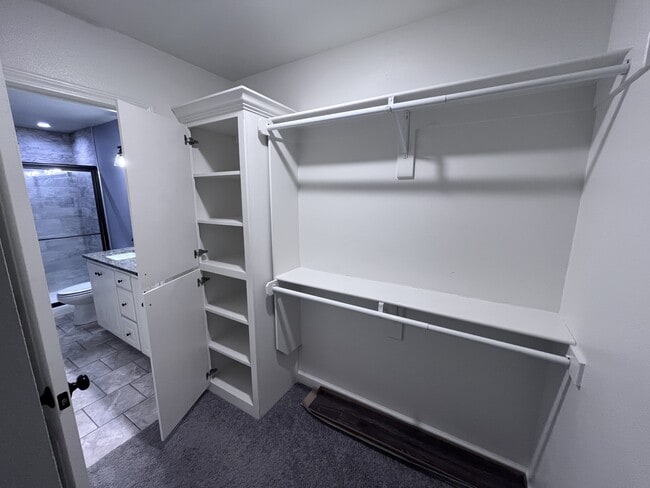 Building Photo - 27 Kasidyann Ct