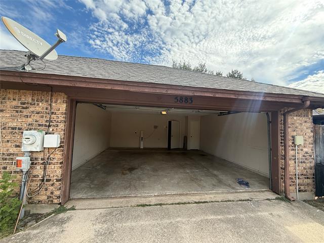 Building Photo - 5883 Westhaven Dr