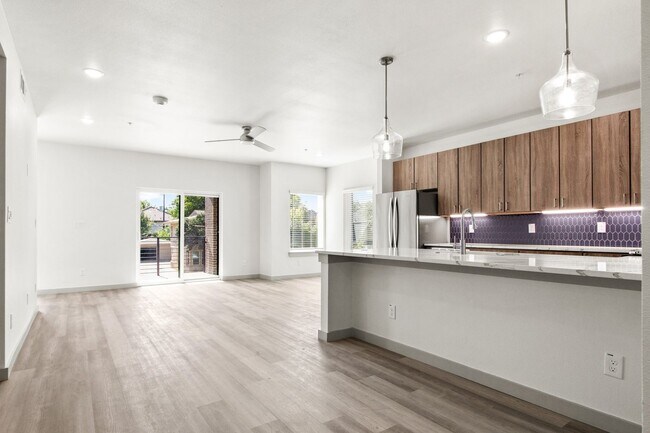 Building Photo - 3141 Waits Ave