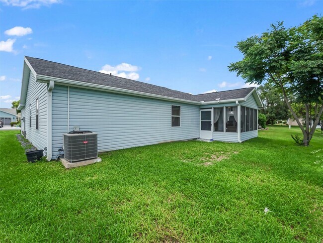 Building Photo - 962 Chula Ct