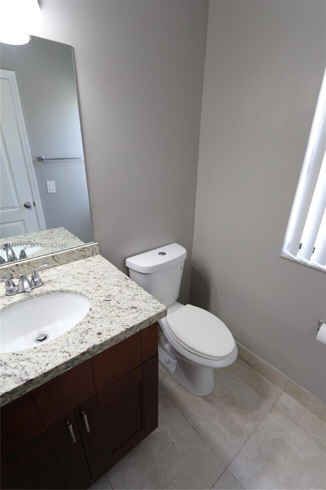 Building Photo - 5200 NW 31st Ave