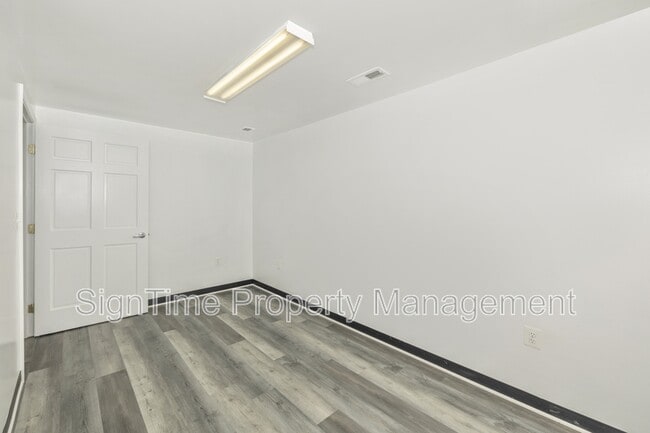 Building Photo - 796 Frederick St