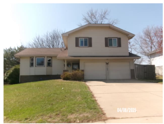 Building Photo - 3BD, 2BTH Bellevue Charmer Ready for YOU, $2,300!!