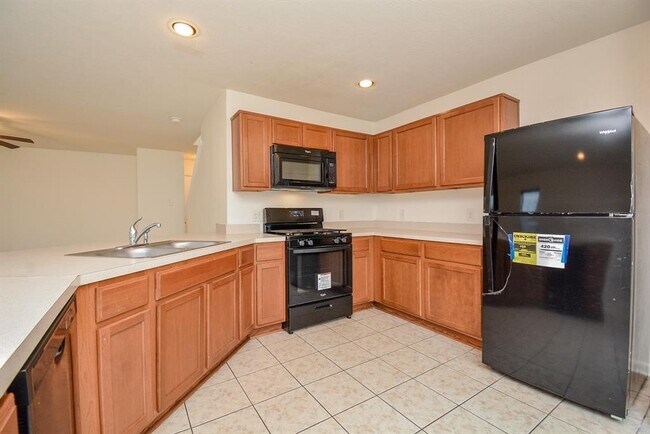 Building Photo - 19441 Archer Glen Dr