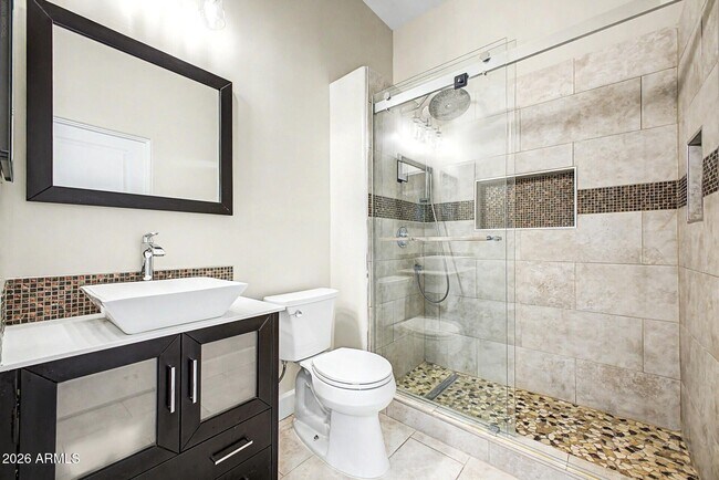 Building Photo - 15452 Chicory Dr