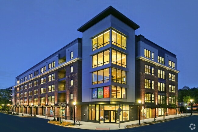 Building Photo - Mosaic South Orange