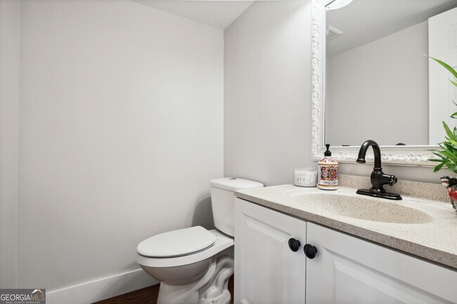 Building Photo - 515 Rock Shadow Ct