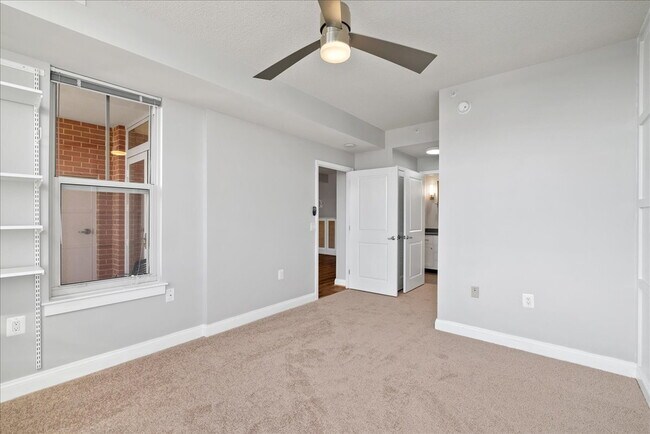Building Photo - Stunning 9th-Floor Retreat at The Mercer