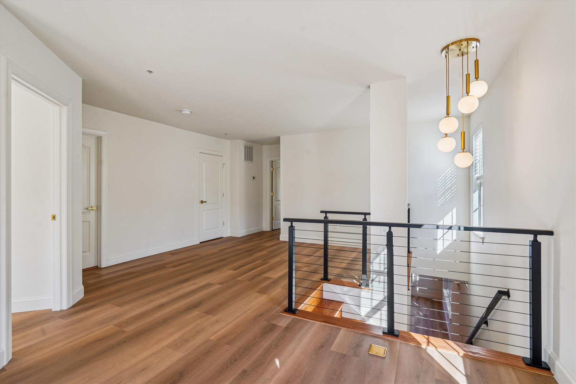 Building Photo - 604 Highland Ridge Ave