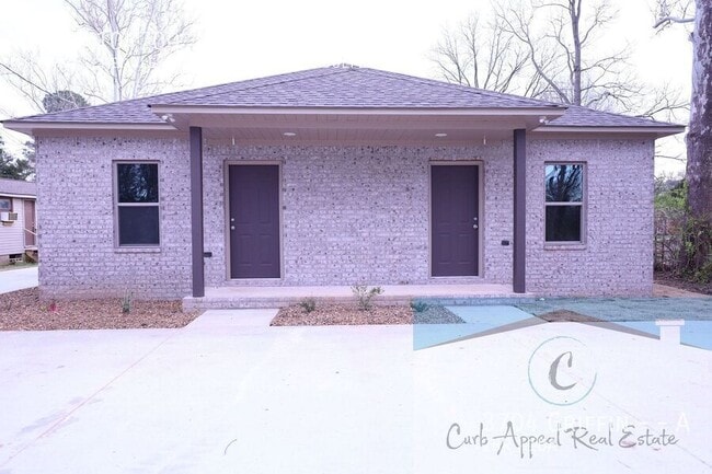 Building Photo - 3704 Griffin St