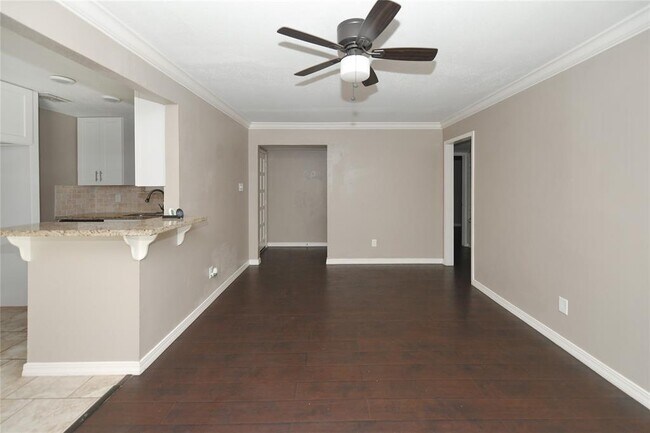 Building Photo - 7703 Mosewood St