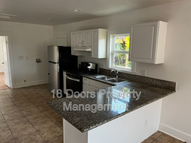 Building Photo - 3234-3240 K St