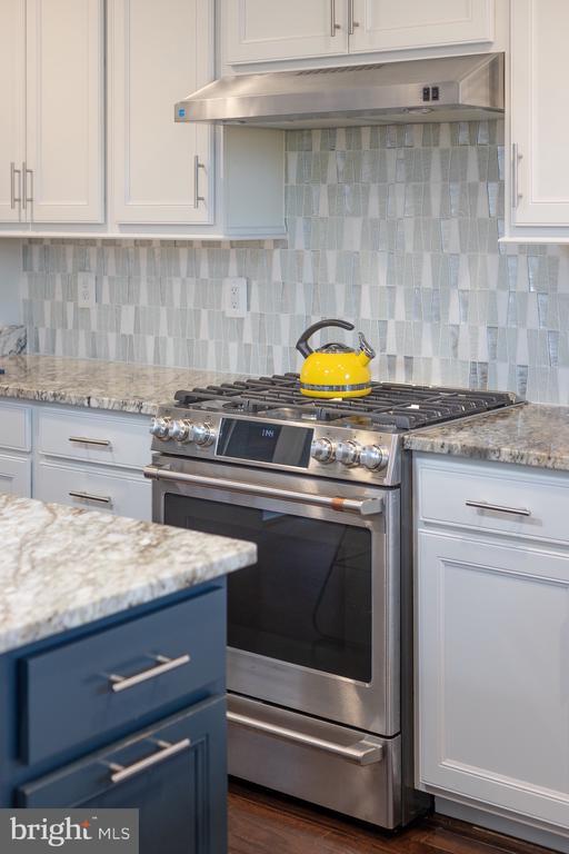 Building Photo - 7933 Turtle Crk Cir