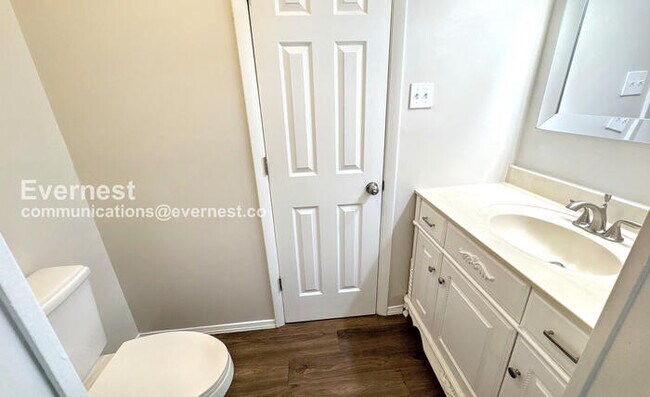 Building Photo - 6100 Pisgah Dr NW