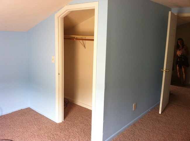 Building Photo - Gorgeous single family 3bed/1bath home near downtown Lafayette