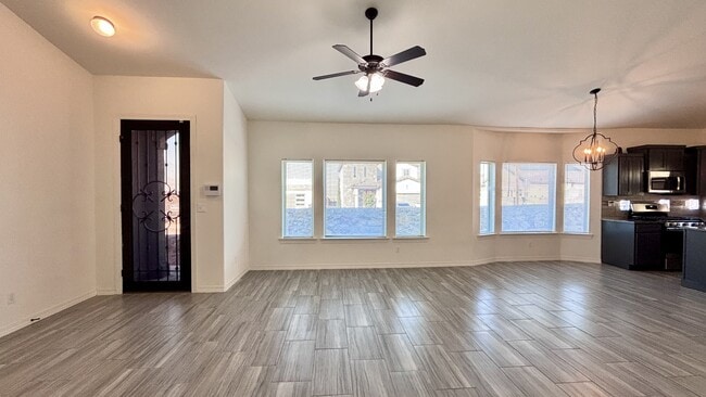 Building Photo - 12821 Rock Cliff Ave