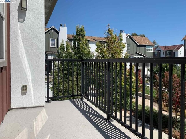 Building Photo - 3808 Camino Lp