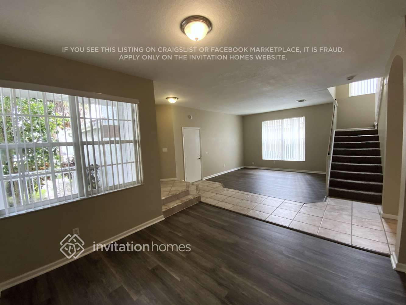 Building Photo - 5115 Crescent Moon Dr
