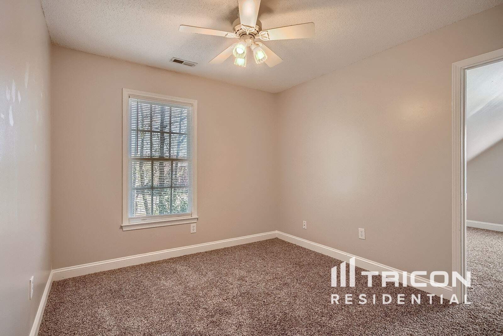 Building Photo - 714 Meridian Ct SW