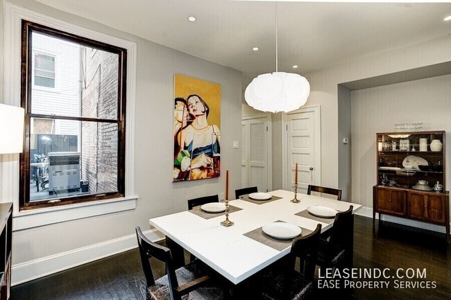 Building Photo - 1964 2nd St NW