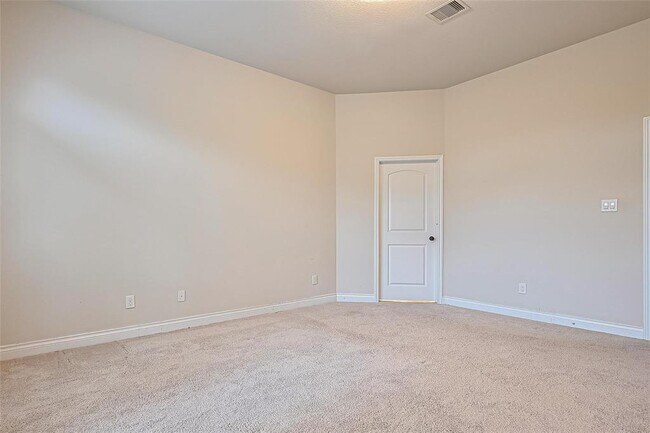 Building Photo - 10623 Davlee Ln