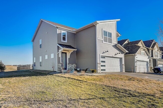 Building Photo - 3938 Legacy Rd