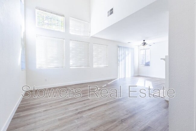 Building Photo - 5346 Fairside Way