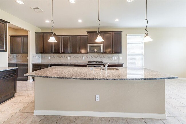 Building Photo - 24526 Raven Cliff Falls Dr