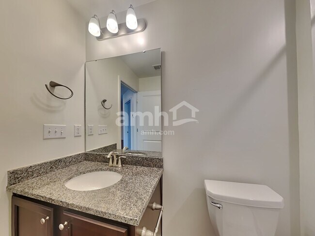Building Photo - 309 Azore Way