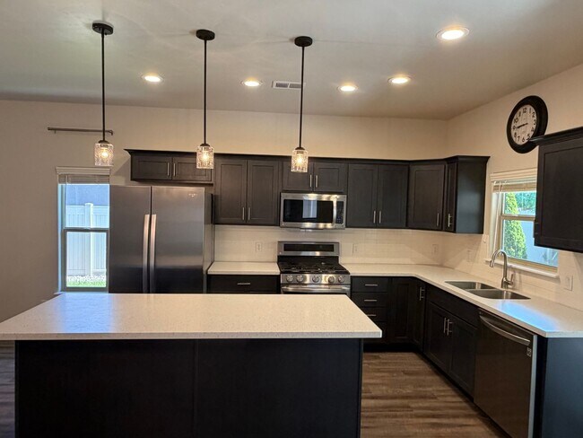 Building Photo - 212 Monitor Mesa Ct