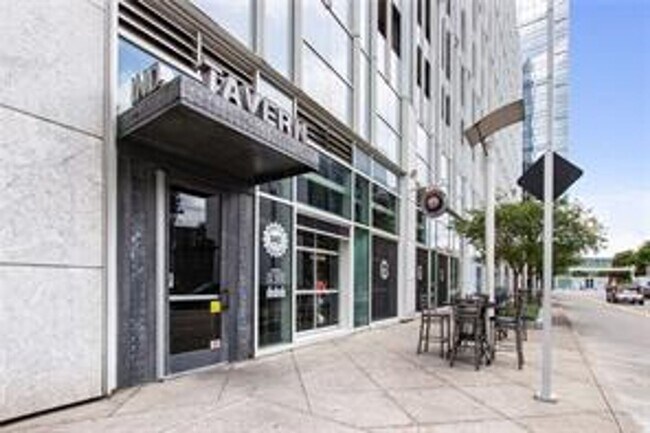 Building Photo - Furnished Luxury Buckhead Condo - Walk to EVERYTHING