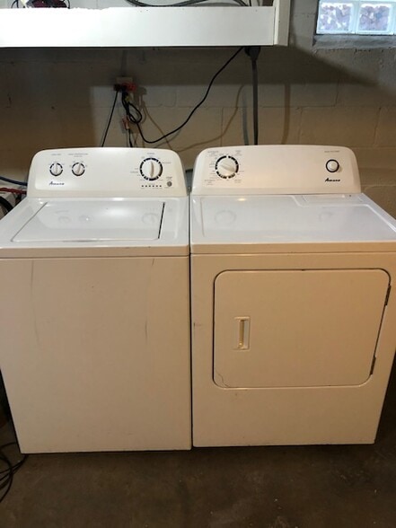 Building Photo - 1101 N Downey Ave