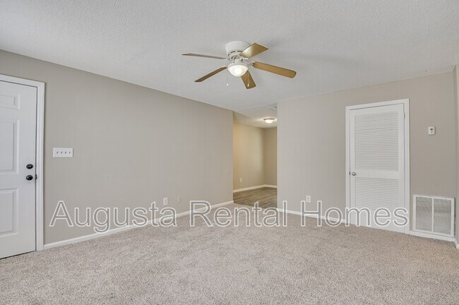 Building Photo - 940 Stevens Creek Rd