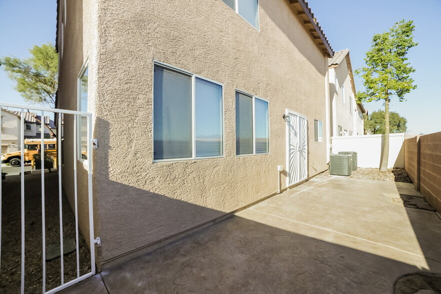 Building Photo - 8436 Walker Gardens Pl