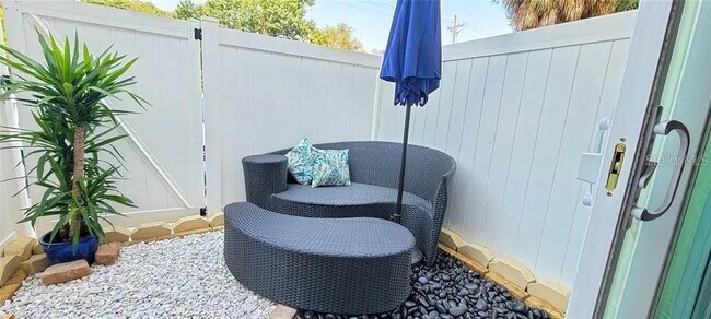 Building Photo - 507 NW 39th Rd