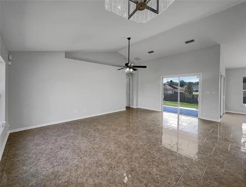Building Photo - 9 juniper traI Ln