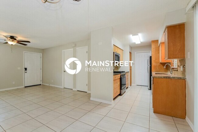 Building Photo - 3 Bedroom Pet-Friendly Home in Longwood, FL with Main Street Renewal