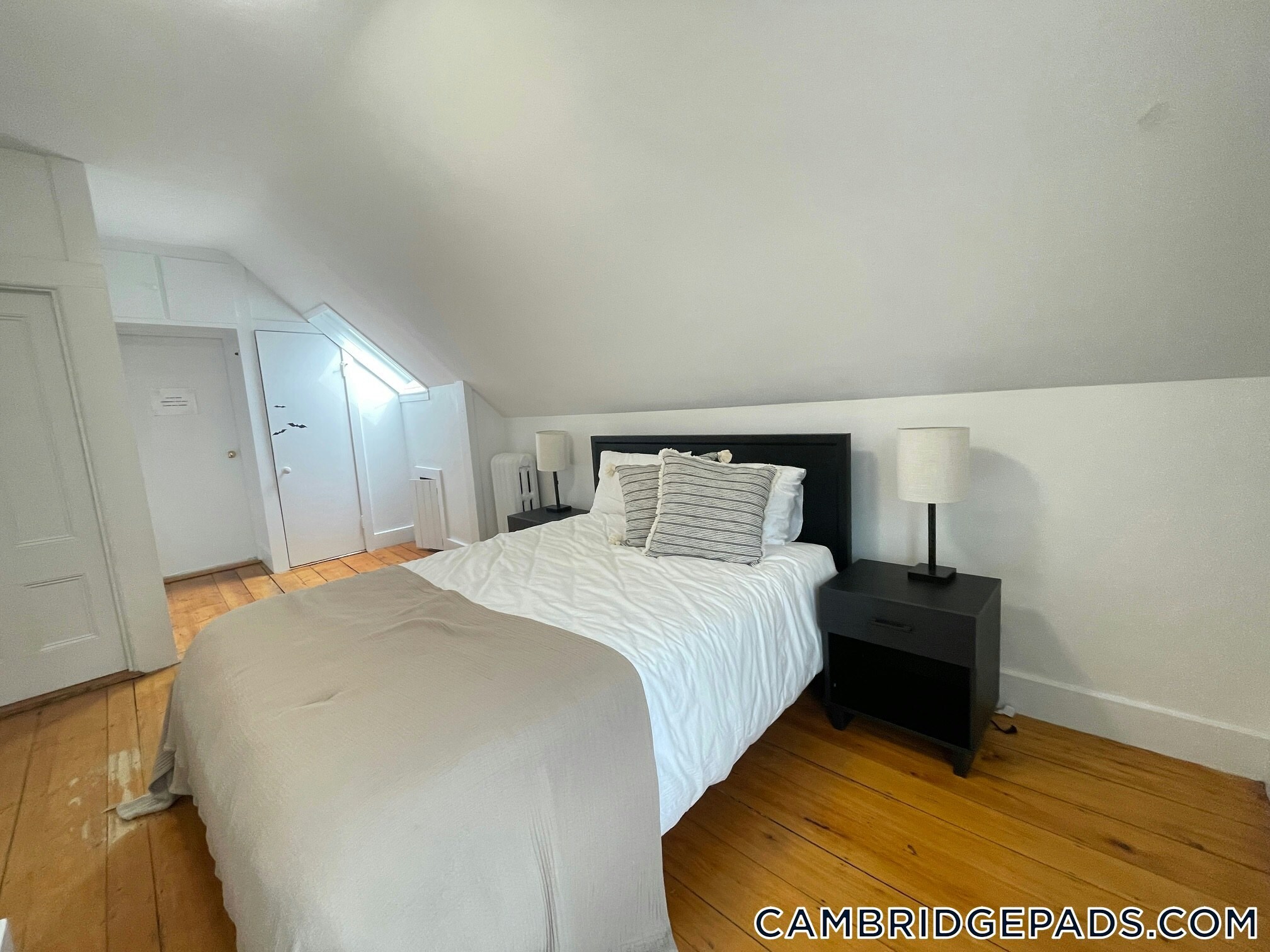 Building Photo - 32 Healey St